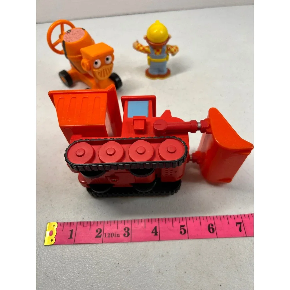 Bob the Builder Toy Lot Bob Figure Muck Digger and Dizzy Cement Mixer Vehicles